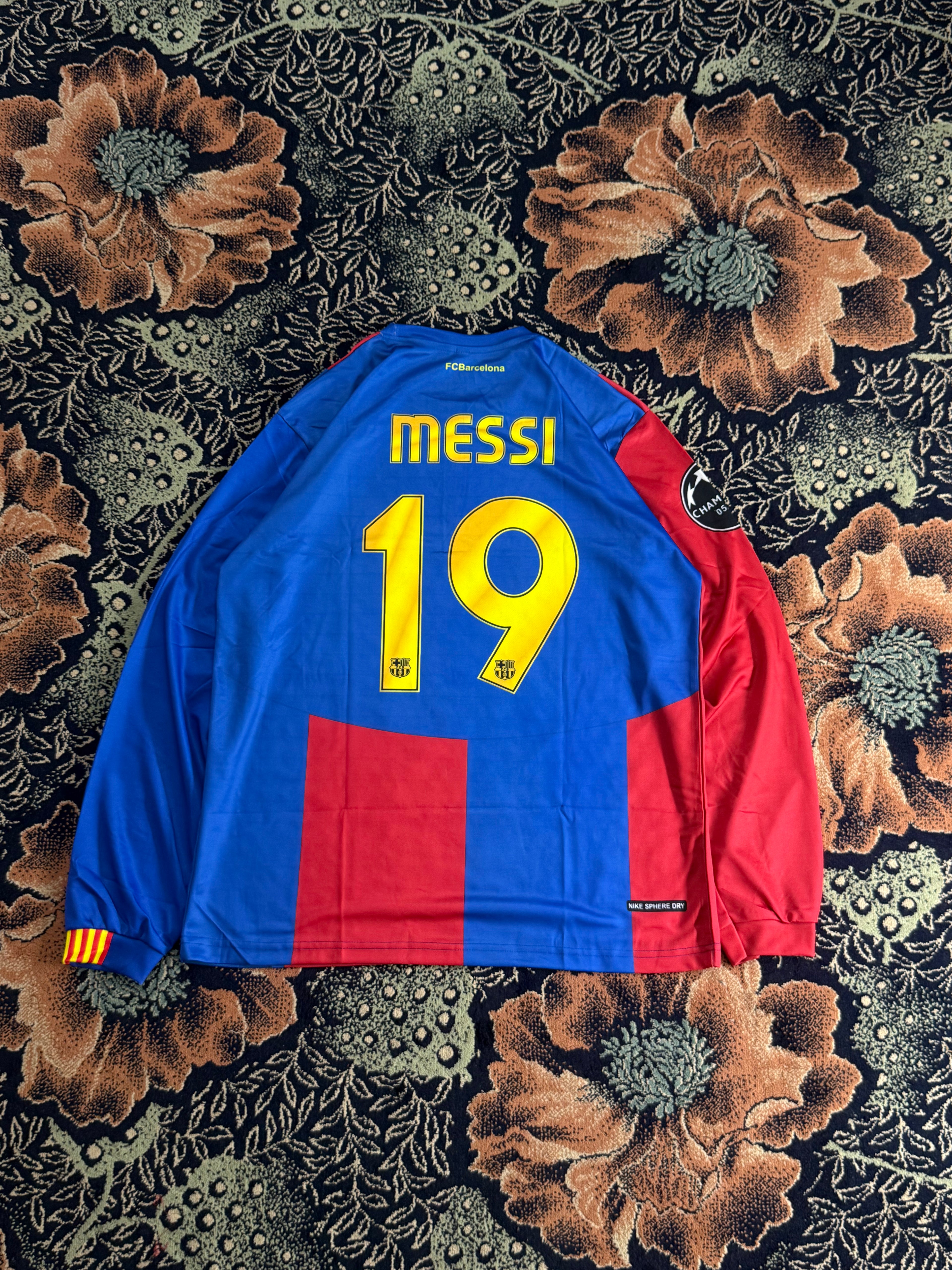 BARCELONA 2008-09 HOME RETRO KIT (LONG SLEEVE)